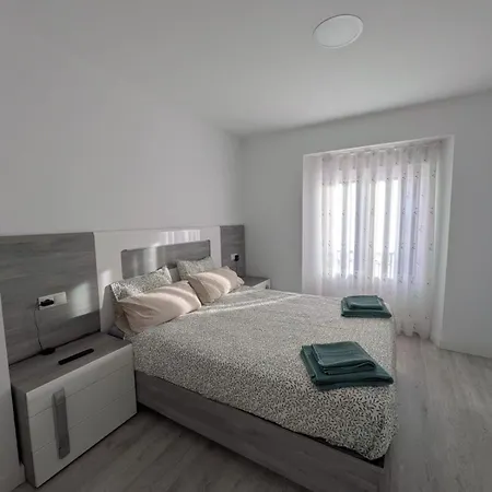Spacious And Bright Downtown In Διαμέρισμα Μπιλμπάο